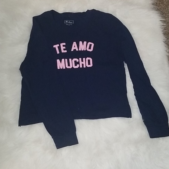 miken flow Tops - Miken flow te amo mucho